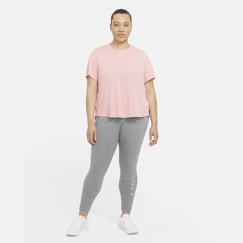 Дамска тениска Nike Dri-FIT One (голям размер)